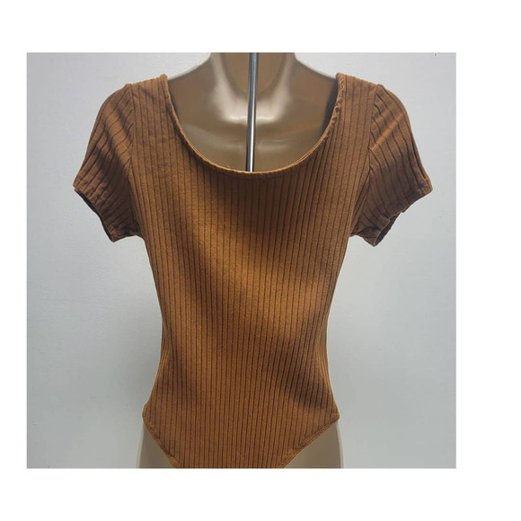 Body Suit Brown  Heart & Hips Size Medium - Short Sleeves - Picture 2 of 3